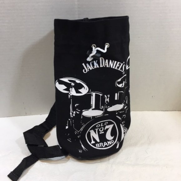 Jack Daniels Brand Cinch Sack Drawstring w/Shoulder Strap - Picture 3 of 11